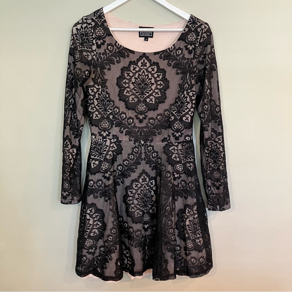 Angie Long Sleeve Dress with Black and Cream Design